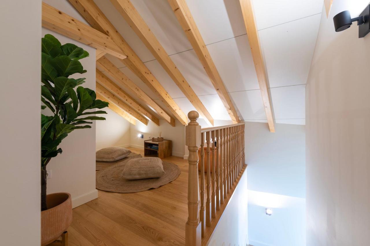 Apartment Mouzinho Da Silveira 215 By Lovelystay *