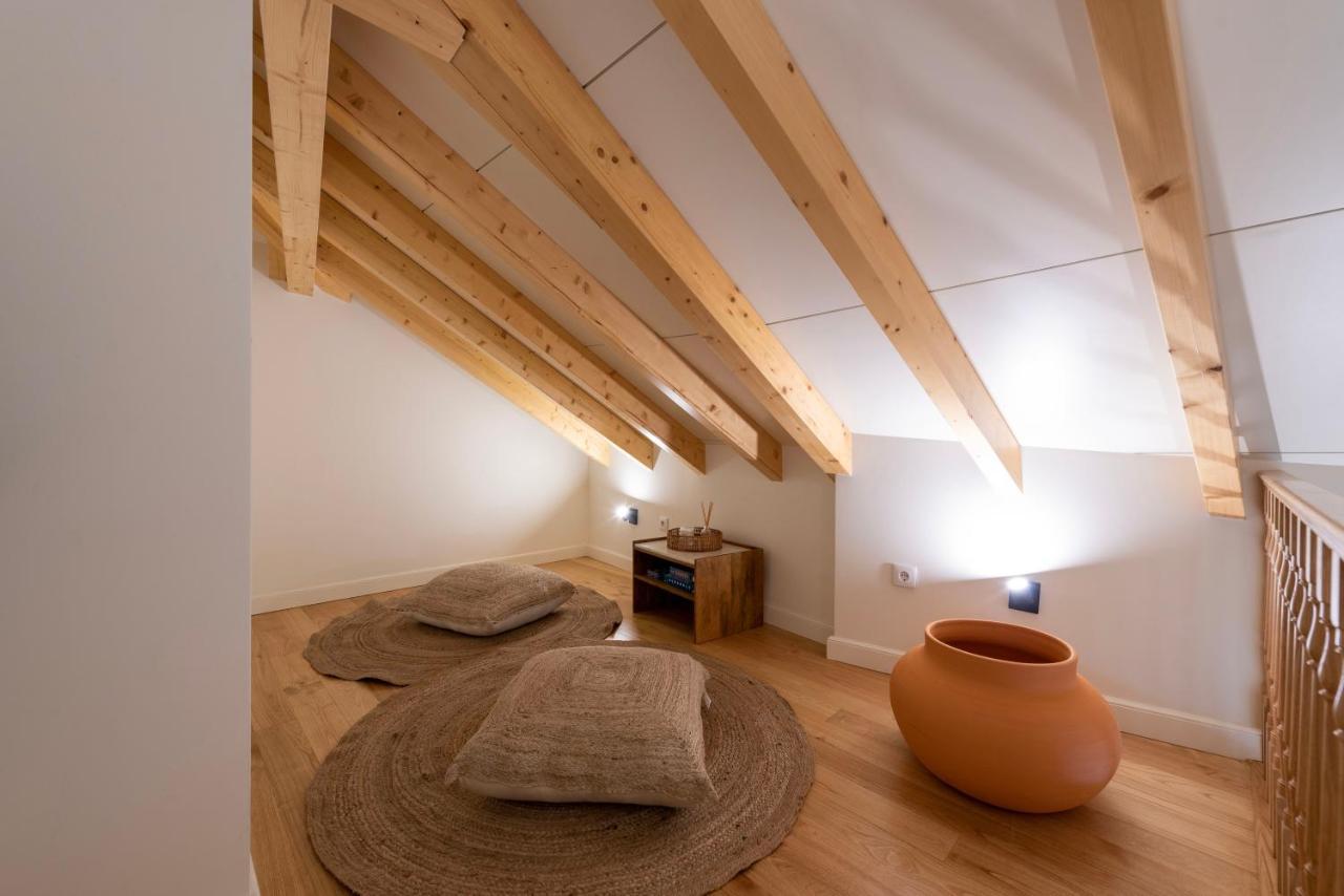 Mouzinho Da Silveira 215 By Lovelystay Apartment