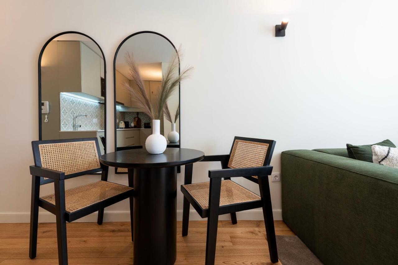 Mouzinho Da Silveira 215 By Lovelystay Apartment