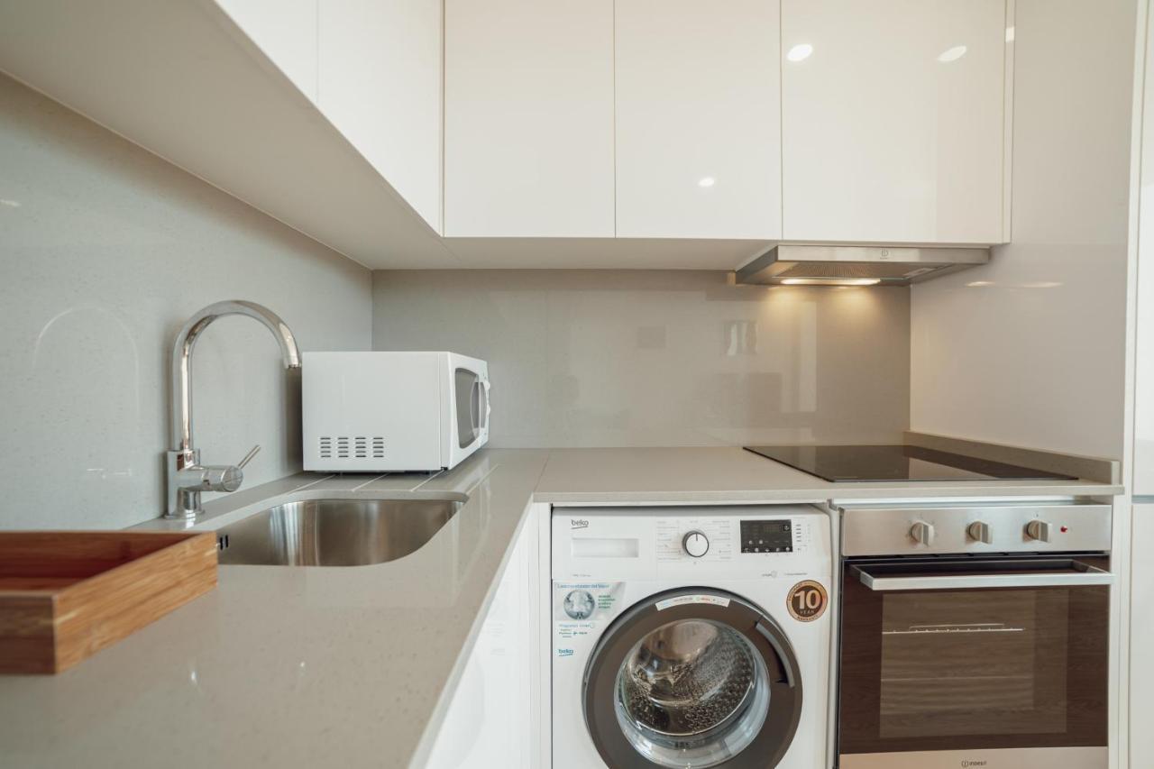 Modern & Stylish By Vacationy Apartment *