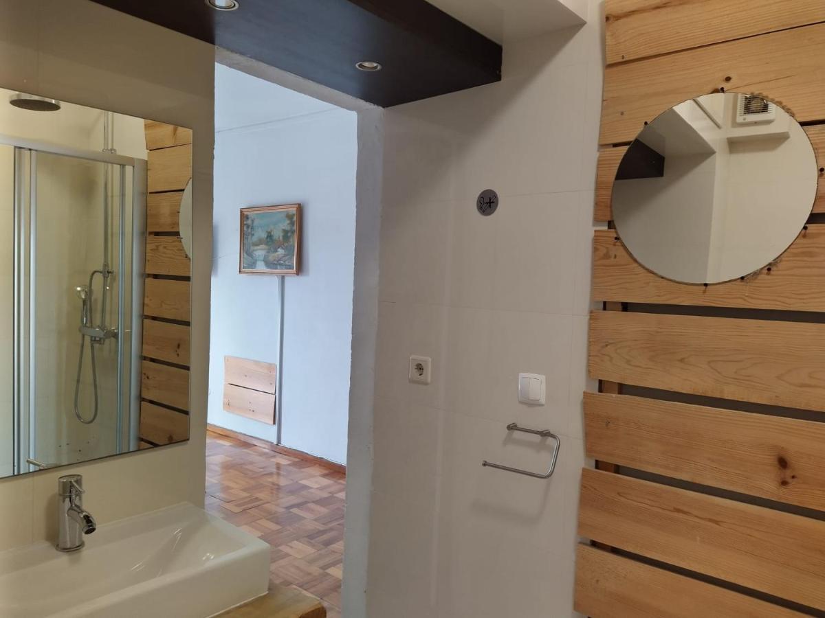 Guest house Grand Sasimi House Porto