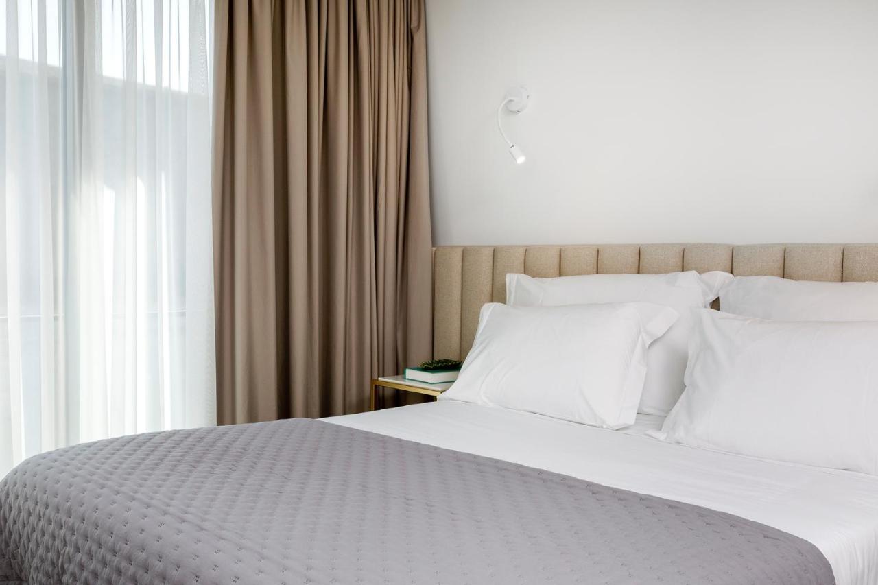 Apartment Alma Invicta Almada Premium *