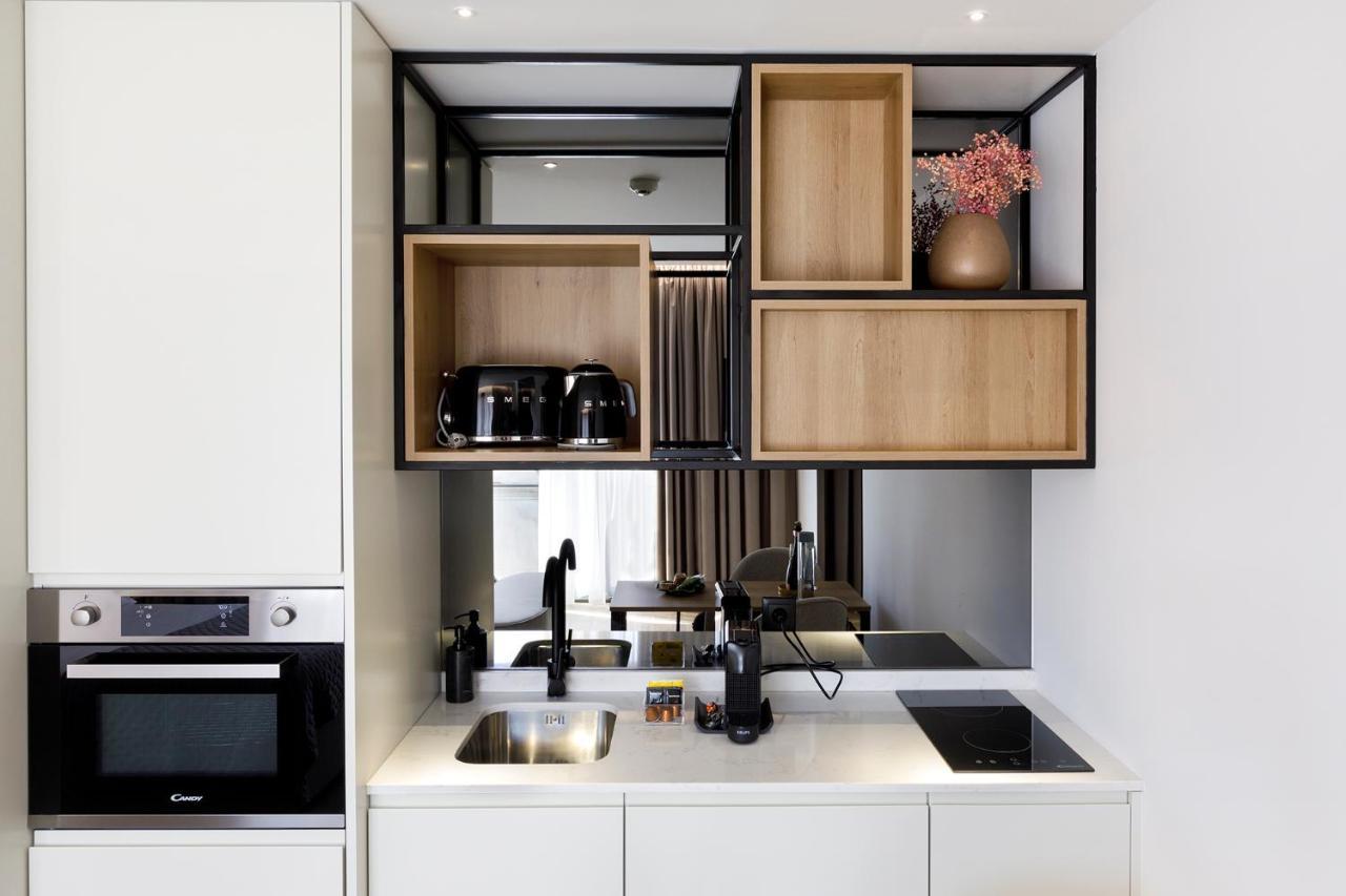 Alma Invicta Almada Premium Apartment Porto