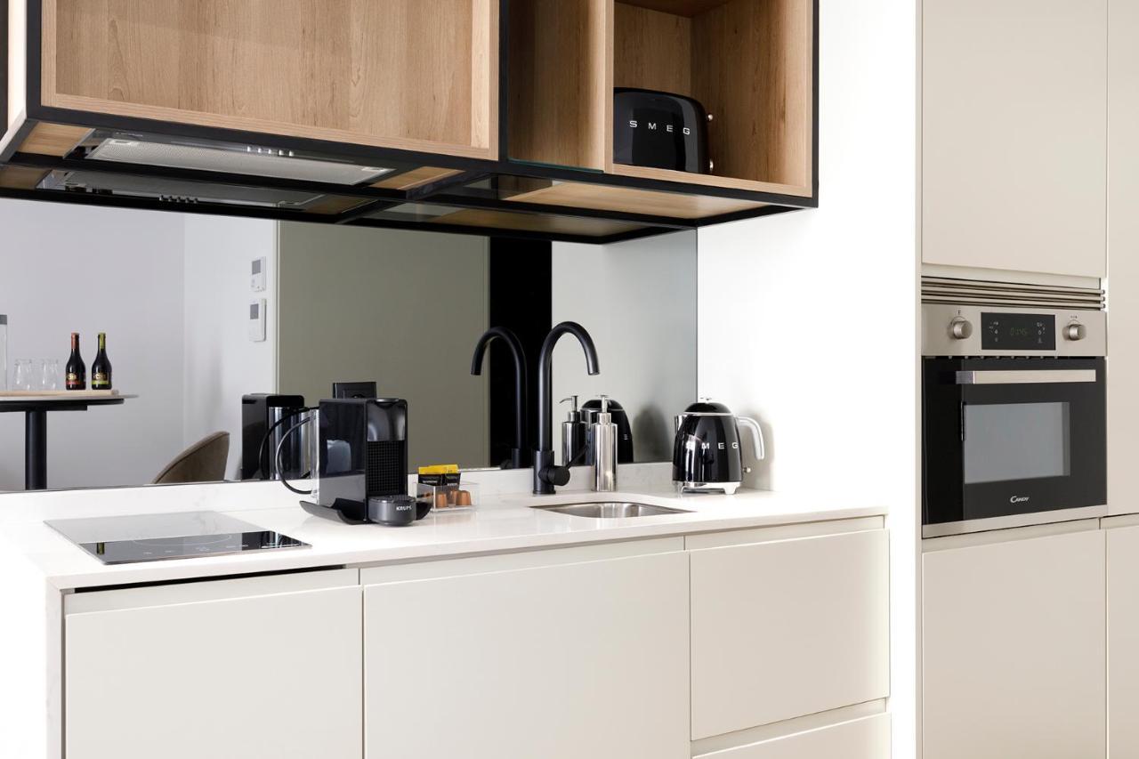 Apartment Alma Invicta Almada Premium Porto