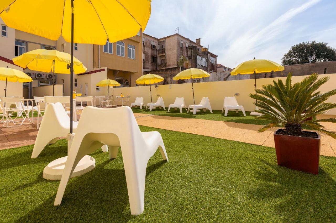 Apartment 733 Costa Cabral Metro