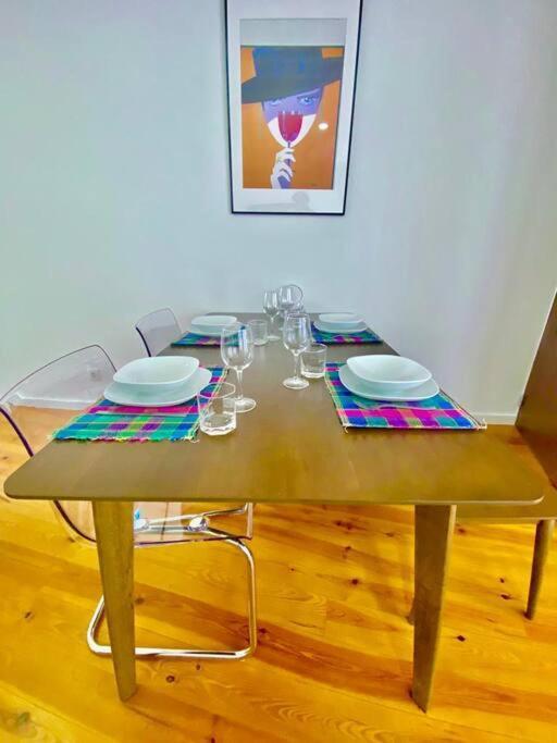 Padre Antonio Vieira Flat E - 2 Bedroom Near Campanha Train Station Apartamento *