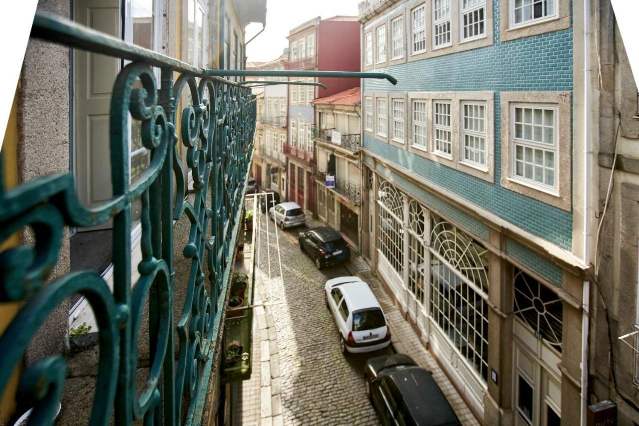 Market Place *