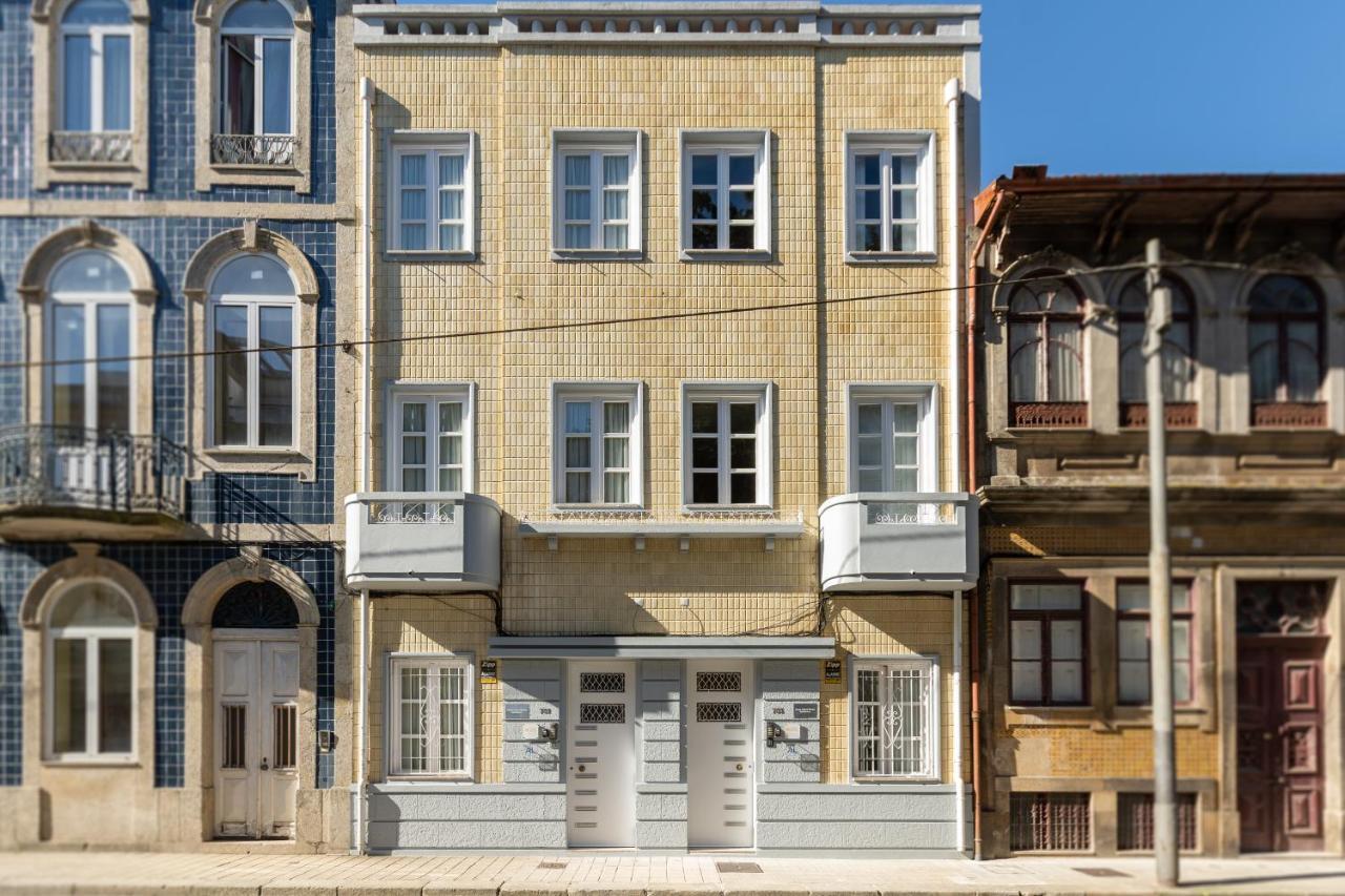 731 Costa Cabral Metro Apartamento Porto