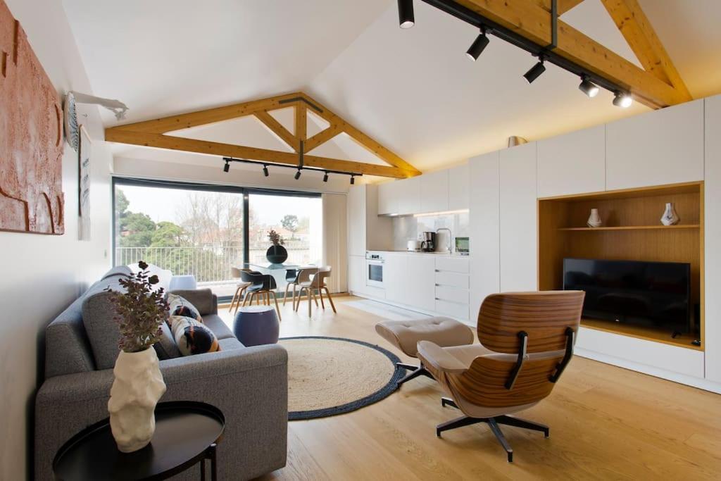 Boutique Rentals-primrose Terrace&garage * Porto