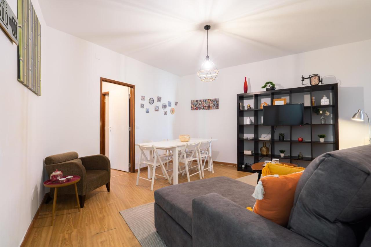 Renovated 3br Near Hotspots With Great Value * Porto