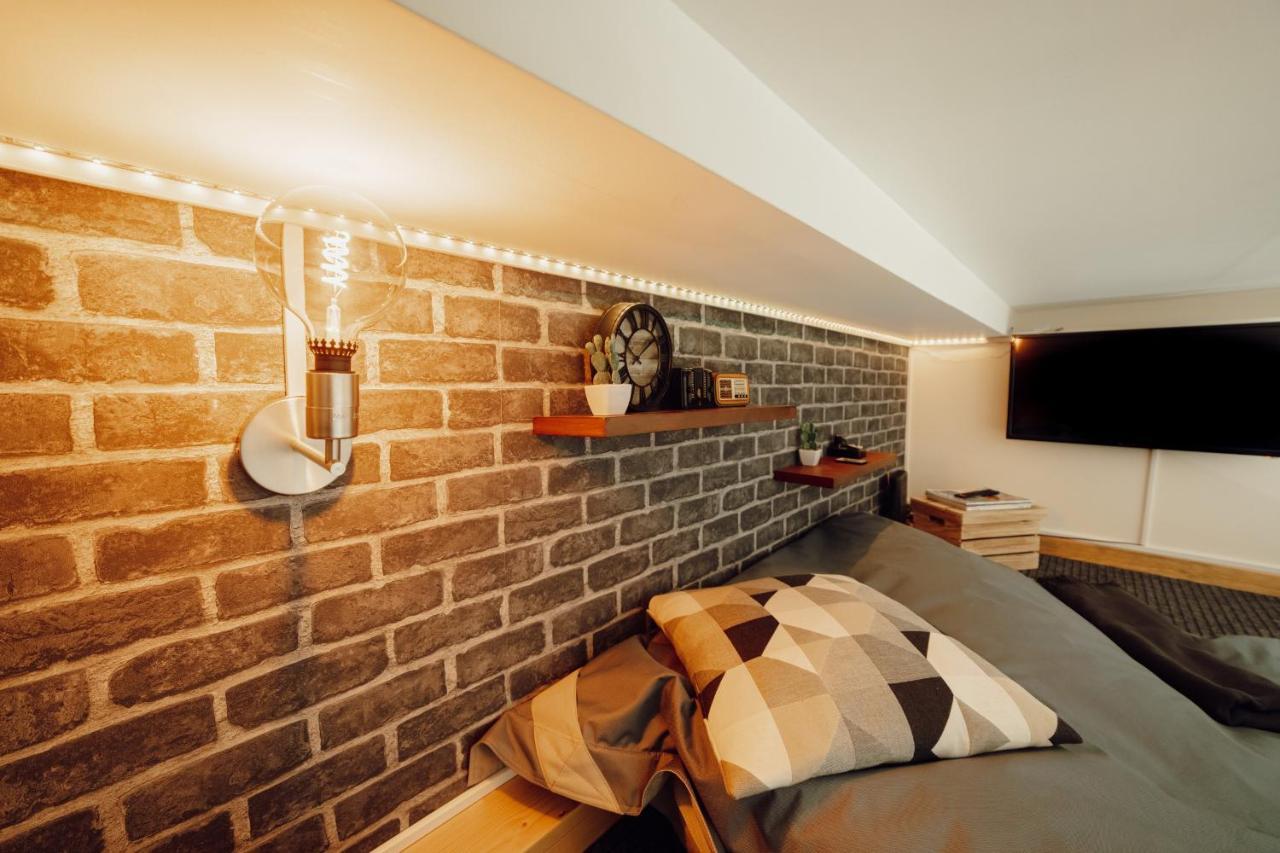 Design By Homing Apartment *