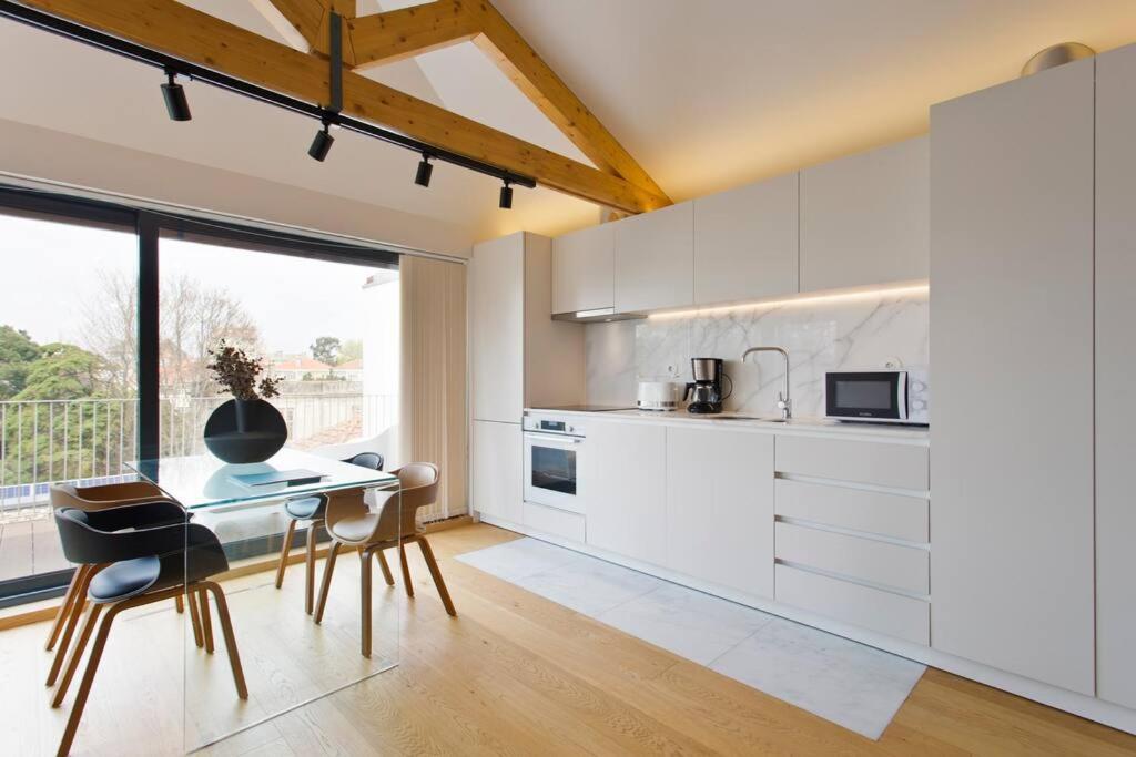 Boutique Rentals-primrose Terrace&garage * Porto