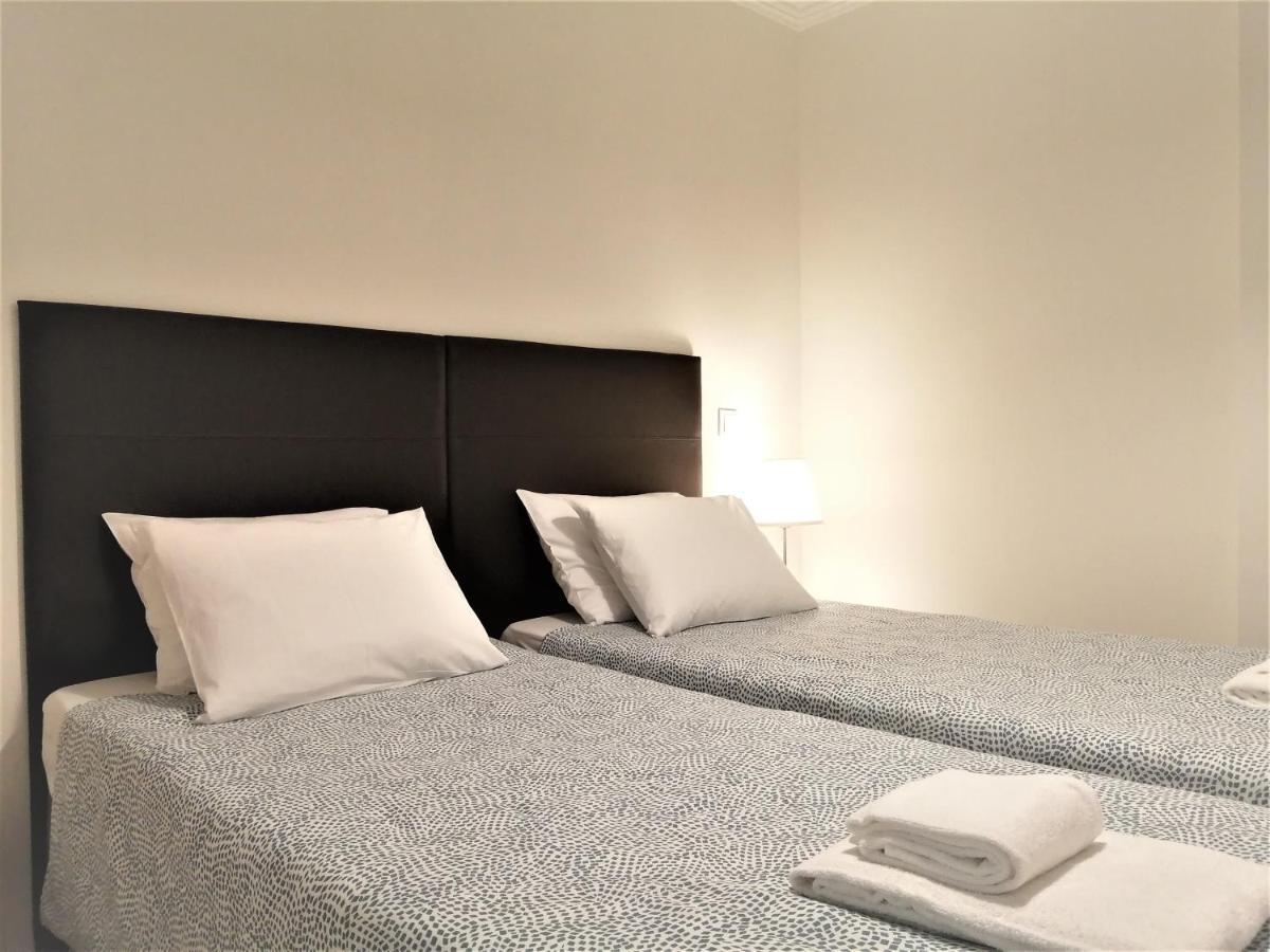 Touring Apartamento *