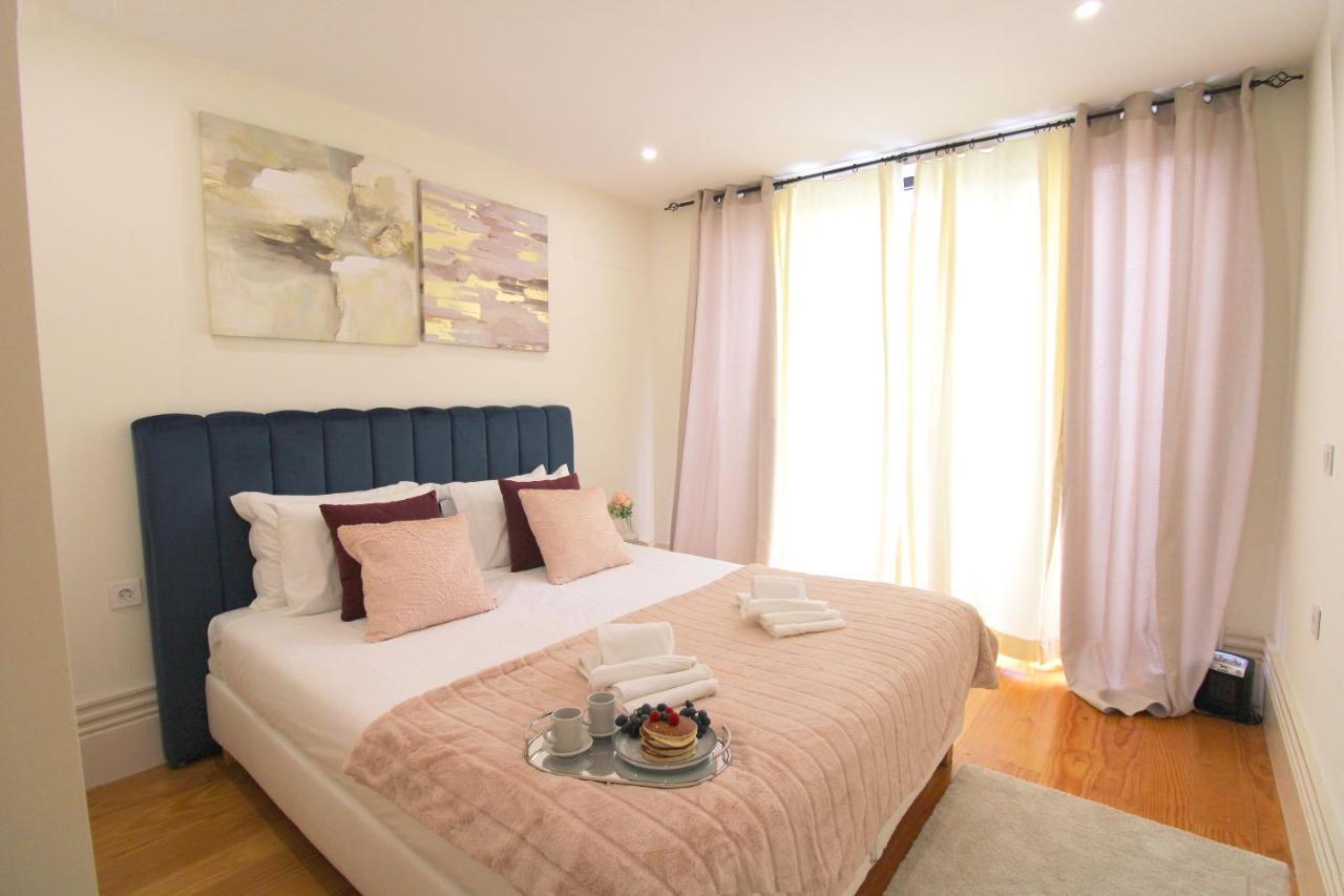 Unique Downtown Garden Apartment Porto