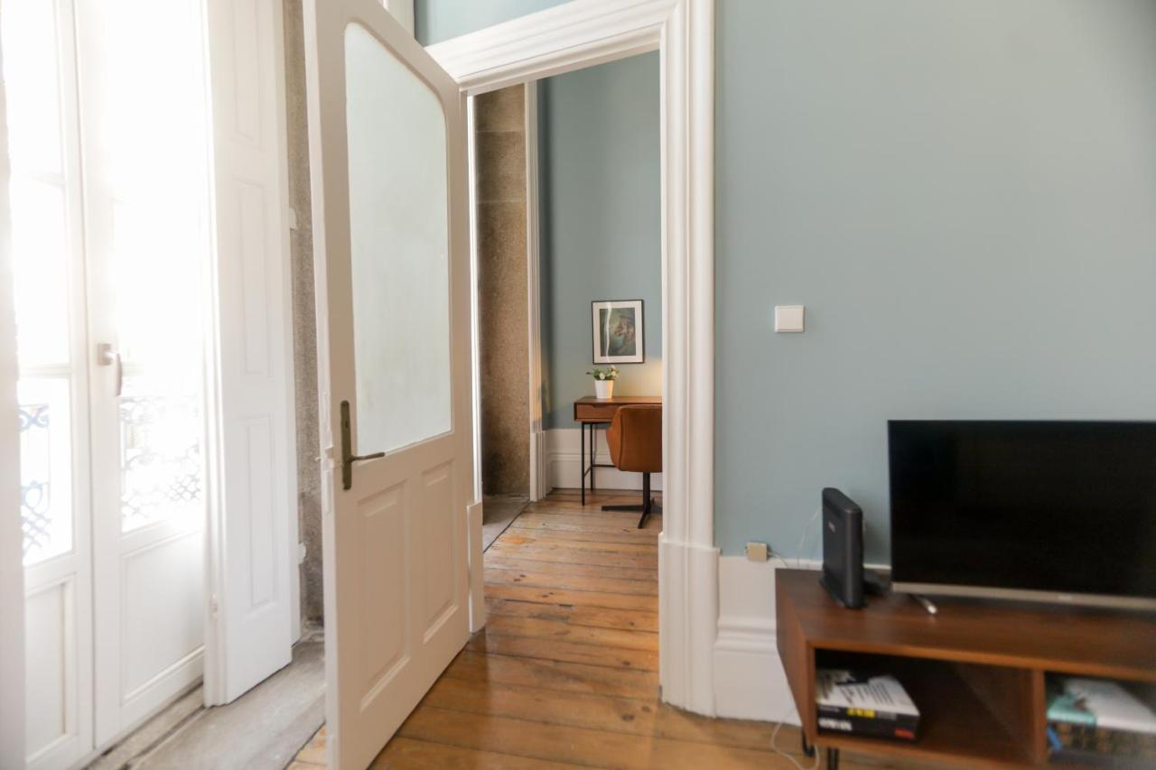 Adorable In Great Area Apartment Porto