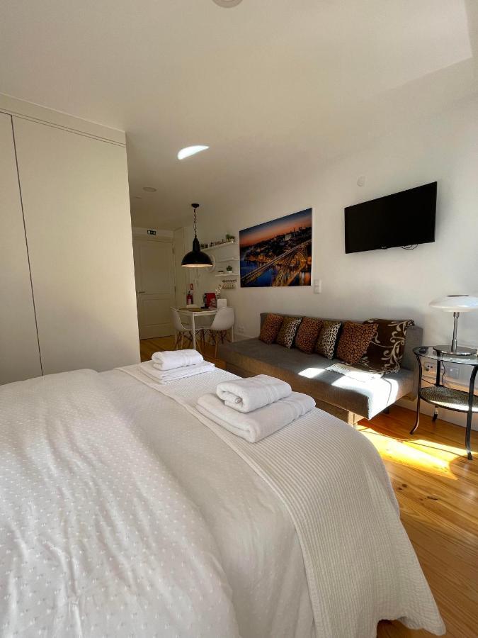 Historic Balcony Hideaway - Taipas House 60 Appartement *