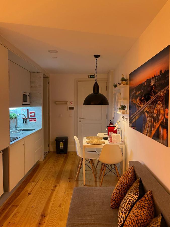 Historic Balcony Hideaway - Taipas House 60 Appartement Porto