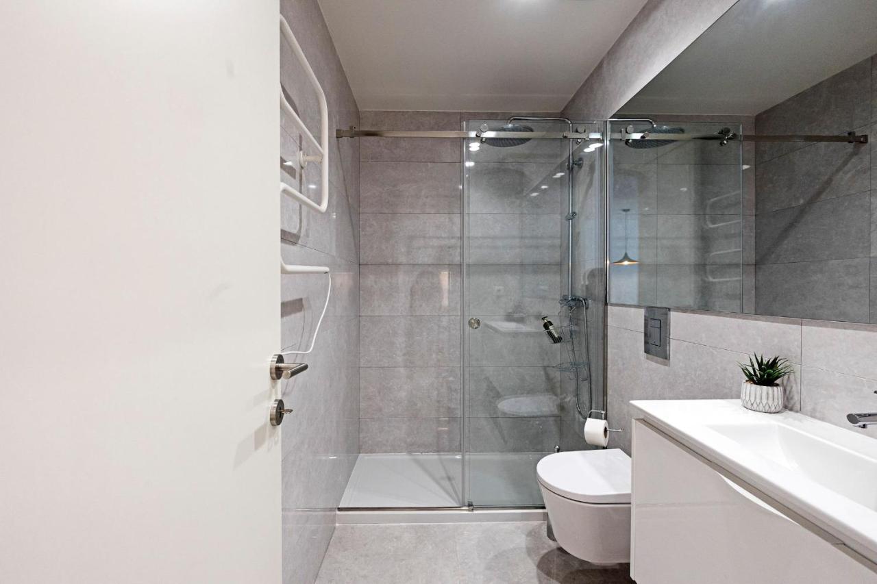 Santos 1071 By Lovelystay * Porto