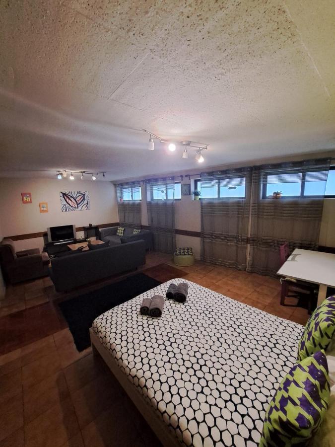 Apartment Spacious Economic Center Flat *