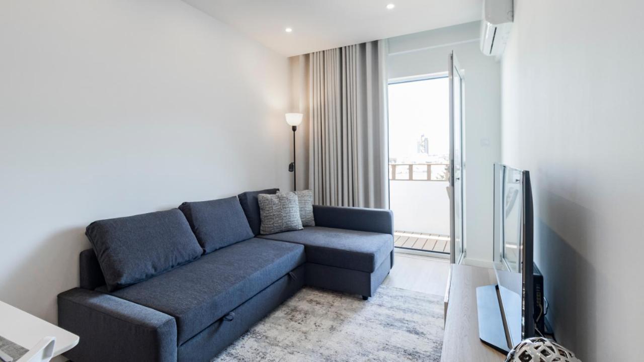 1br Paraiso Flat W/ Balcony & Ac By Lovelystay Porto