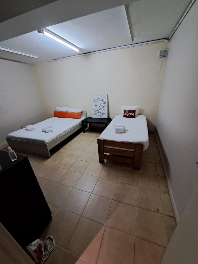 Spacious Economic Center Flat Porto