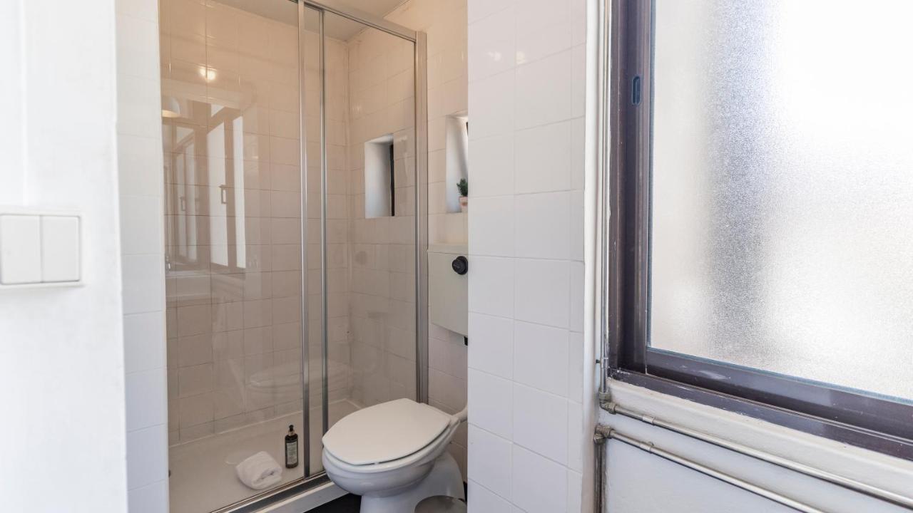 61 - Bright 2br W/ Balcony By Lovelystay Apartamento Porto