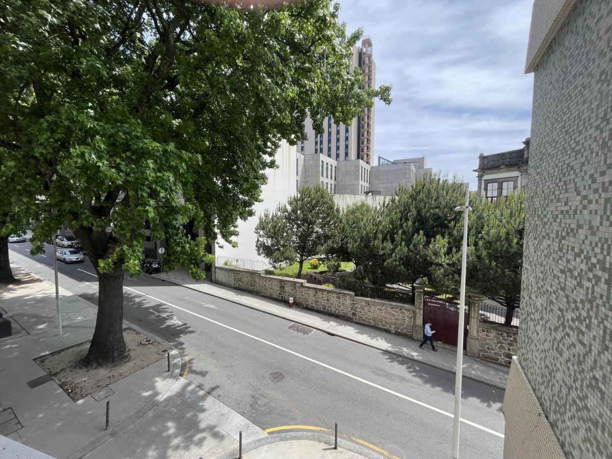 Apartment Moreda Garden By Trip2portugal