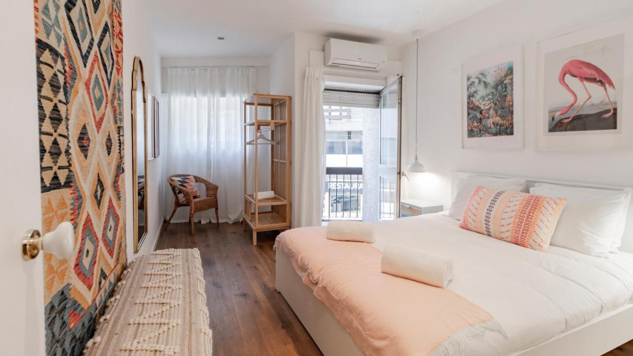 Happy Corner In The Heart Of By Lovelystay