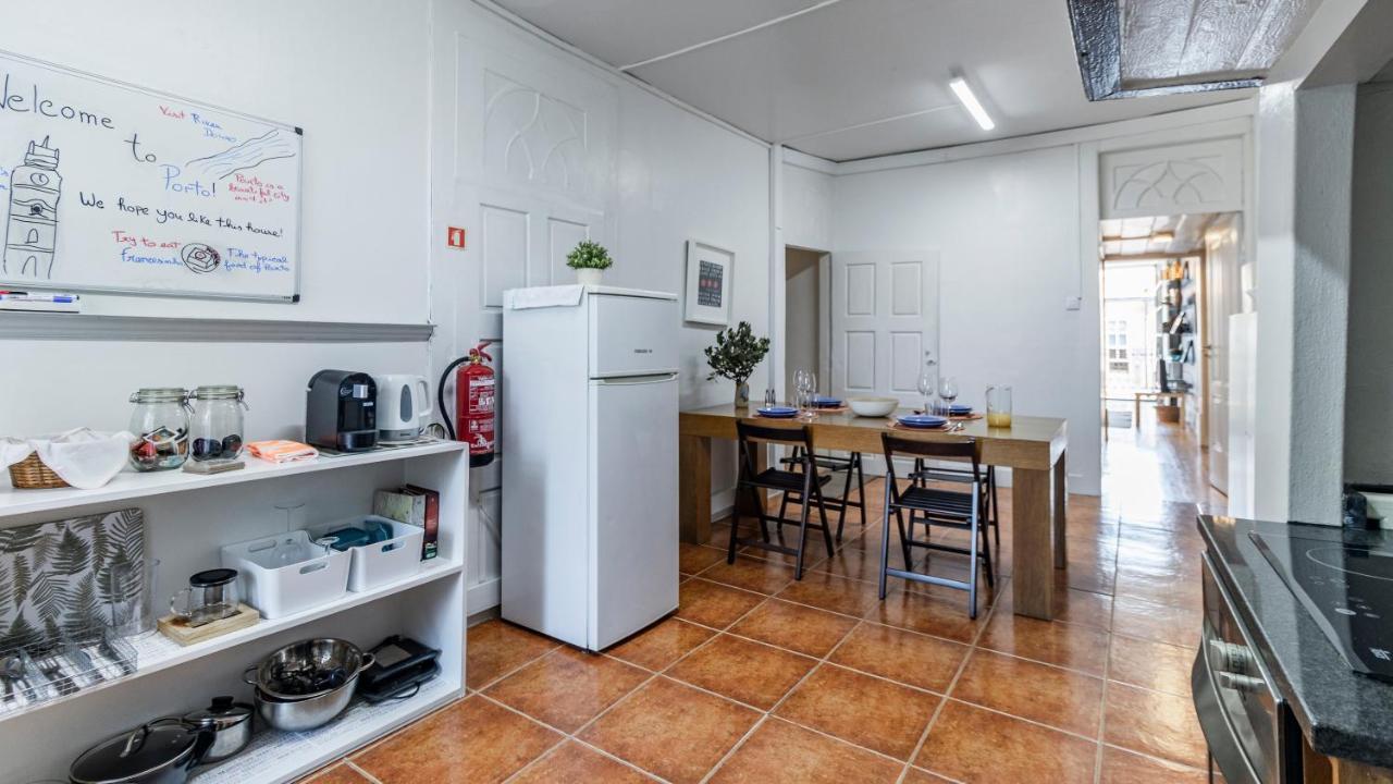 61 - Bright 2br W/ Balcony By Lovelystay *