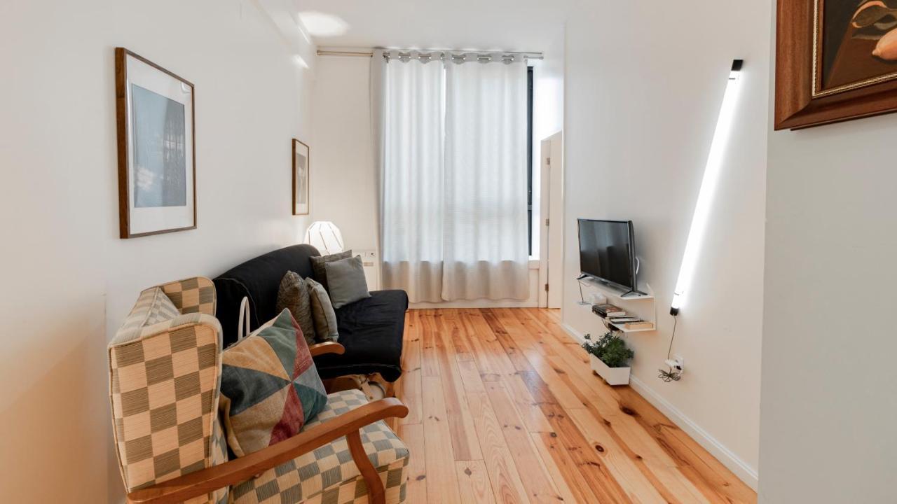 Fernandes Tomas 424 By Lovelystay * Porto