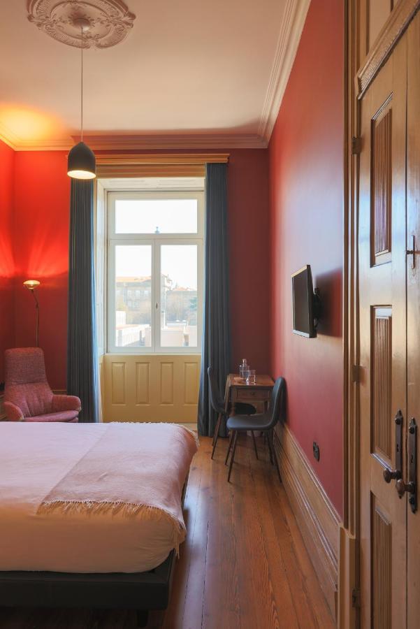 Hotel Menina Colina