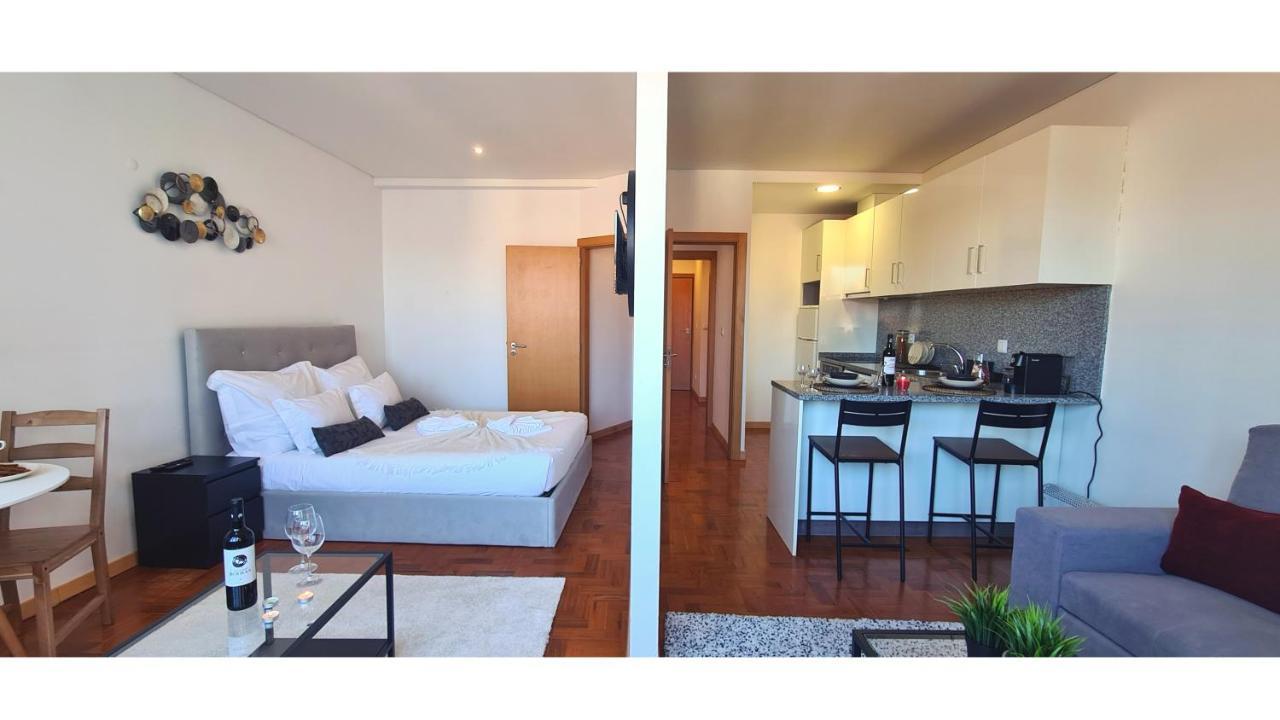 Rentalist Apartaments- Santa Catarina Apartment Porto
