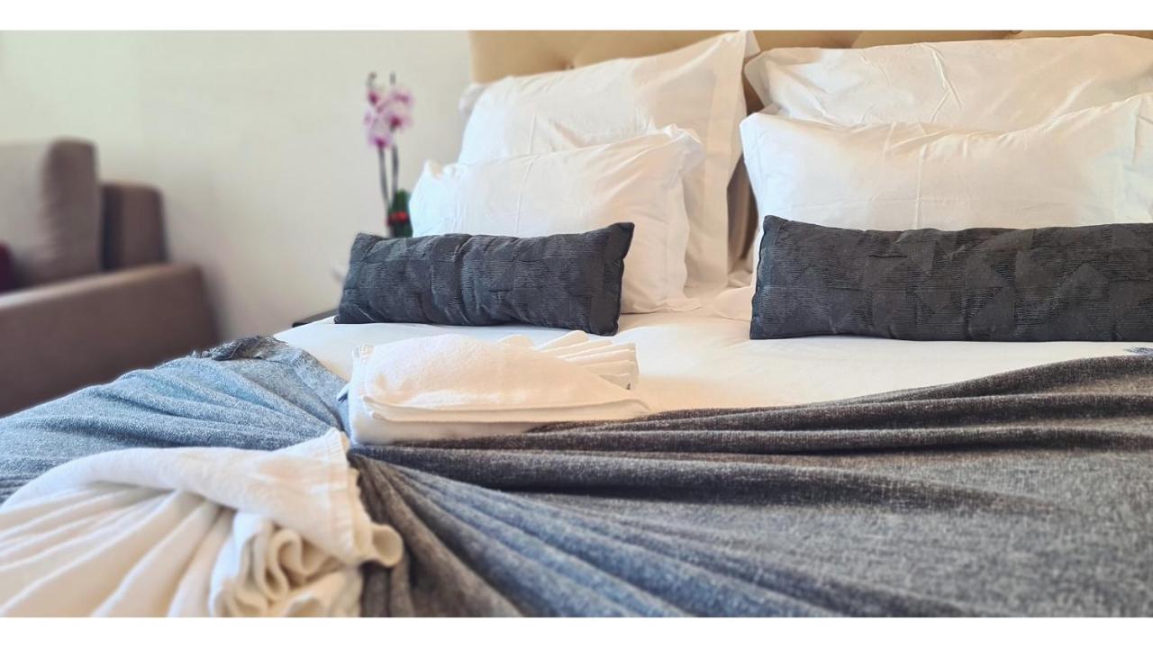 Rentalist Apartaments- Santa Catarina