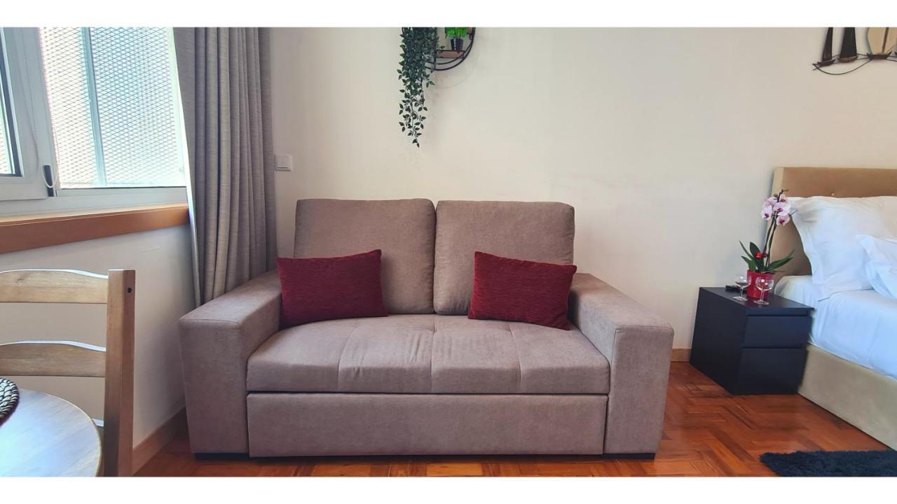 Rentalist Apartaments- Santa Catarina Apartment Porto