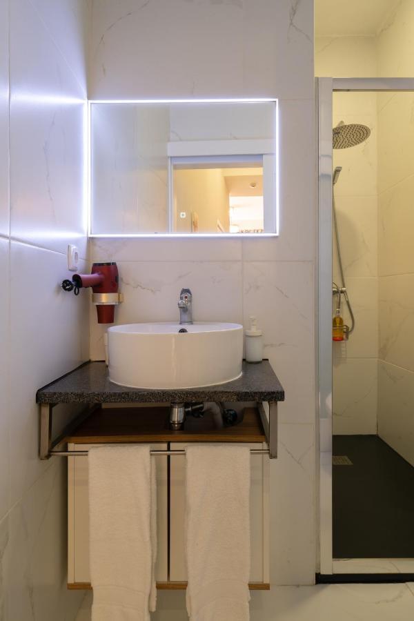 Cozy Star 1 Balcony Ac Near Merto Apartment Porto
