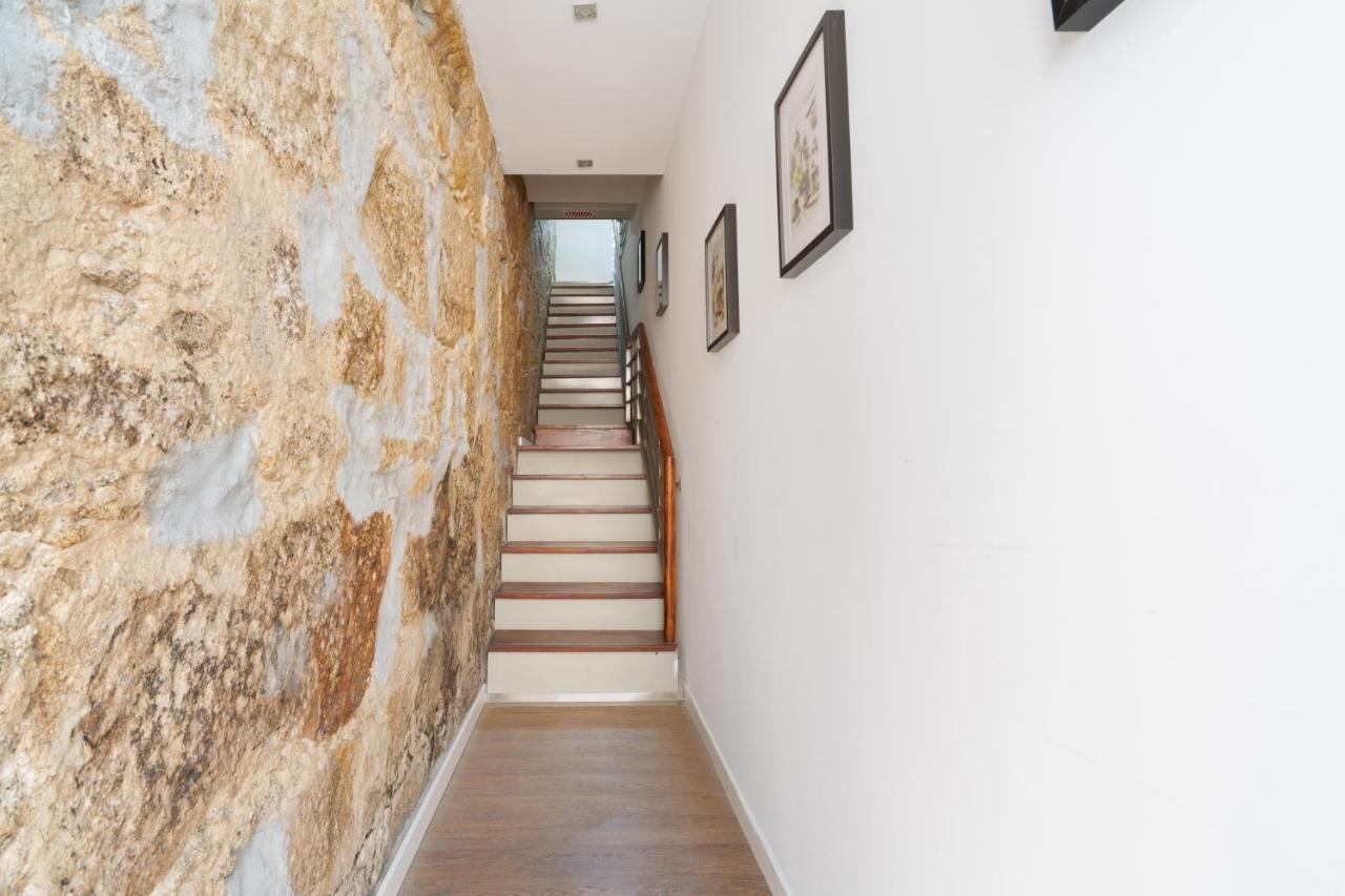 Apartment Cozy Star 1 Balcony Ac Near Merto Porto