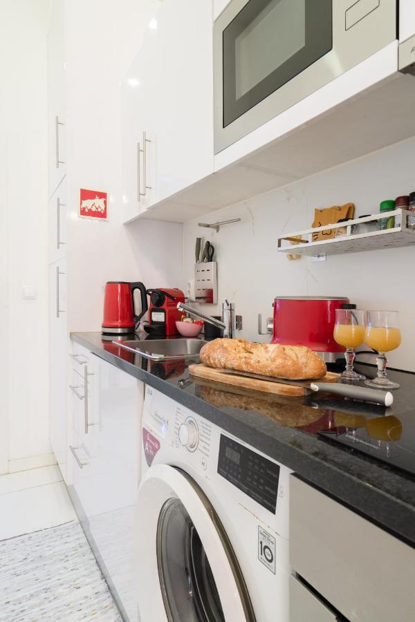 Cozy Star 1 Balcony Ac Near Merto Apartment Porto