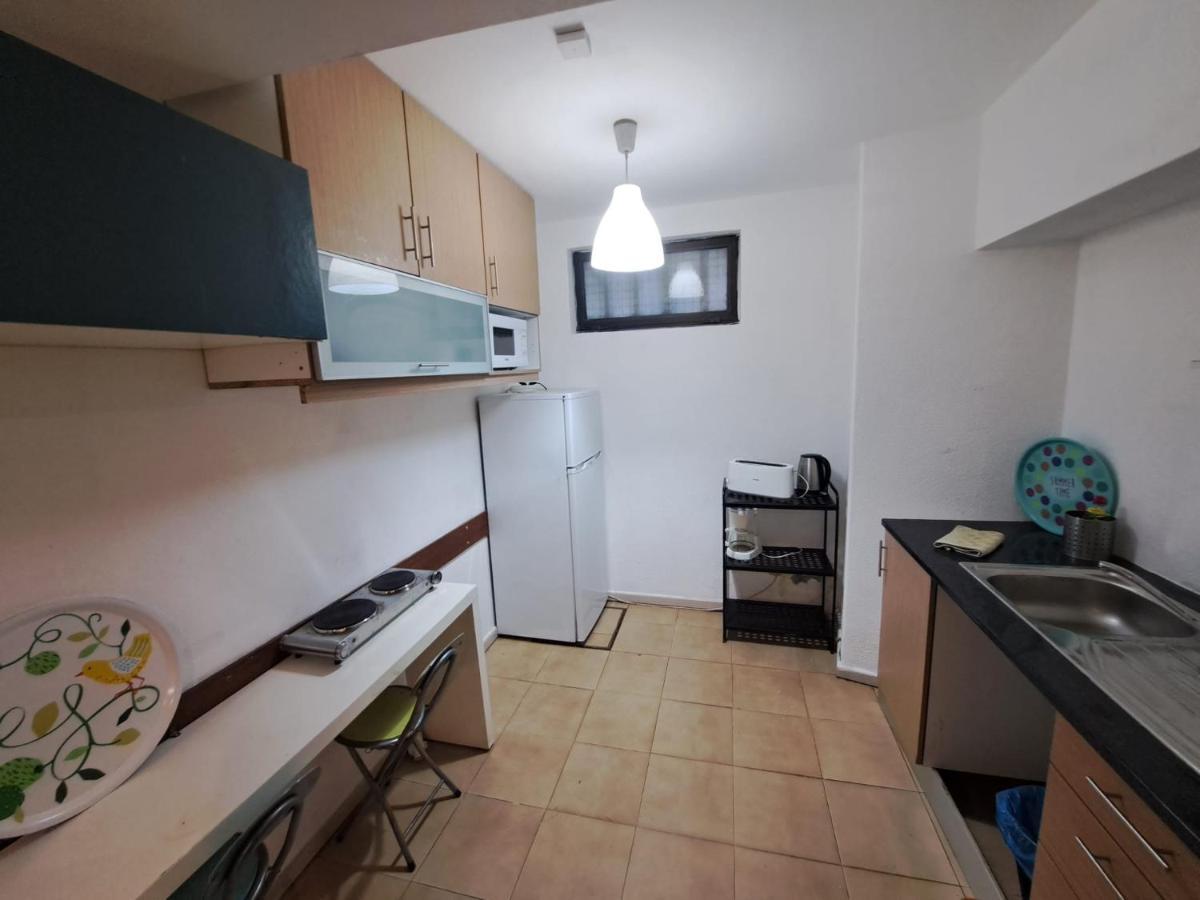 Spacious Economic Center Flat Apartment Porto