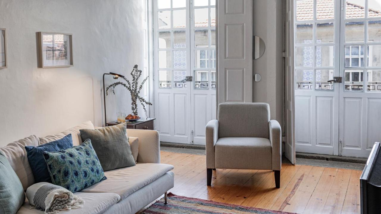 61 - Bright 2br W/ Balcony By Lovelystay Apartamento Porto
