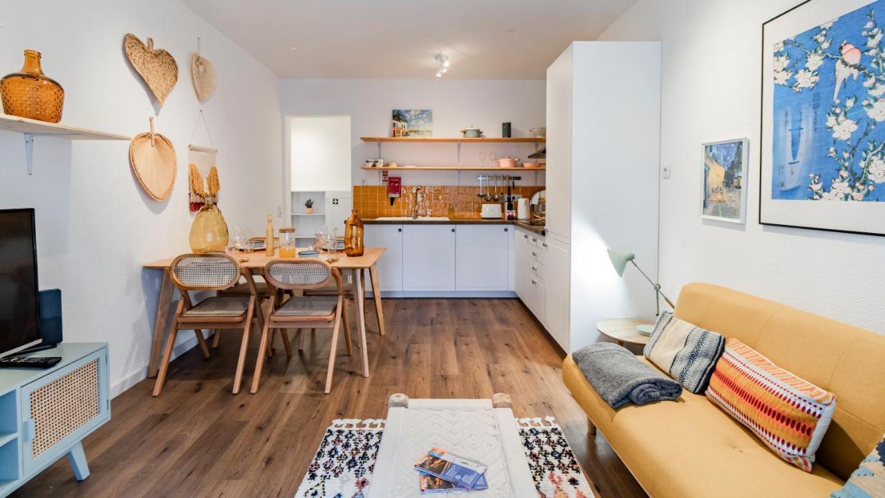 Apartment Happy Corner In The Heart Of By Lovelystay *