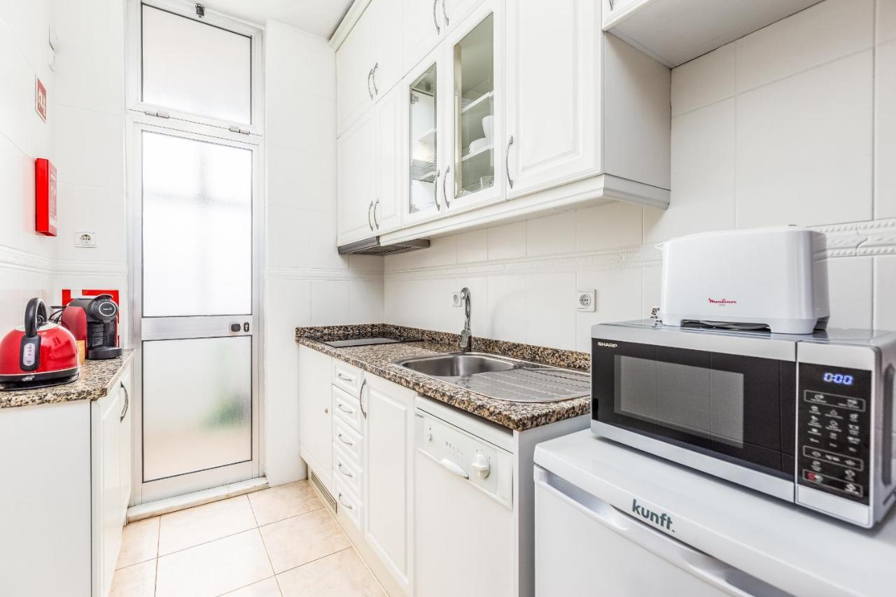 Hopstays Dragao - 120 M From Sao Roque Park Apartamento Porto