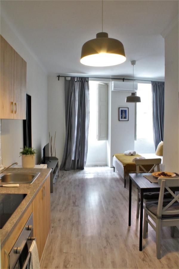 Entreparedes 3* Porto