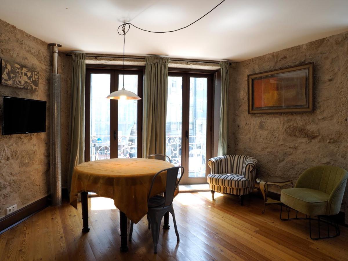 Framer's House - Authentic Downtown Apartment