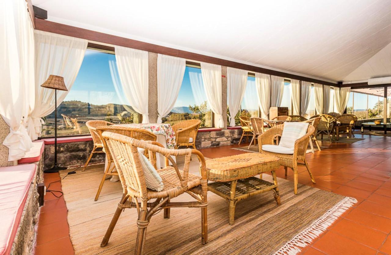 One Bedroom With Shared Pool Jacuzzi And Furnished Terrace At Armamar