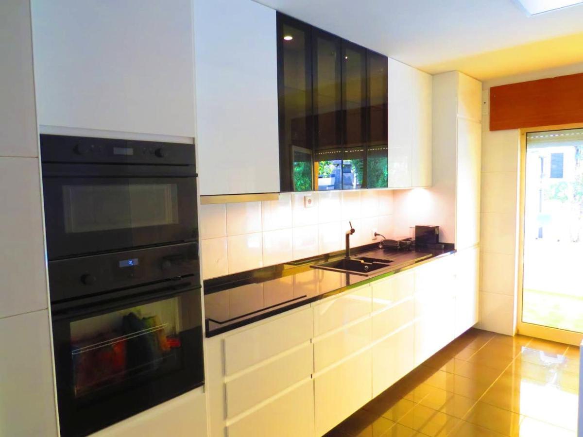 Elegant In With Pool & Jacuzzi Villa