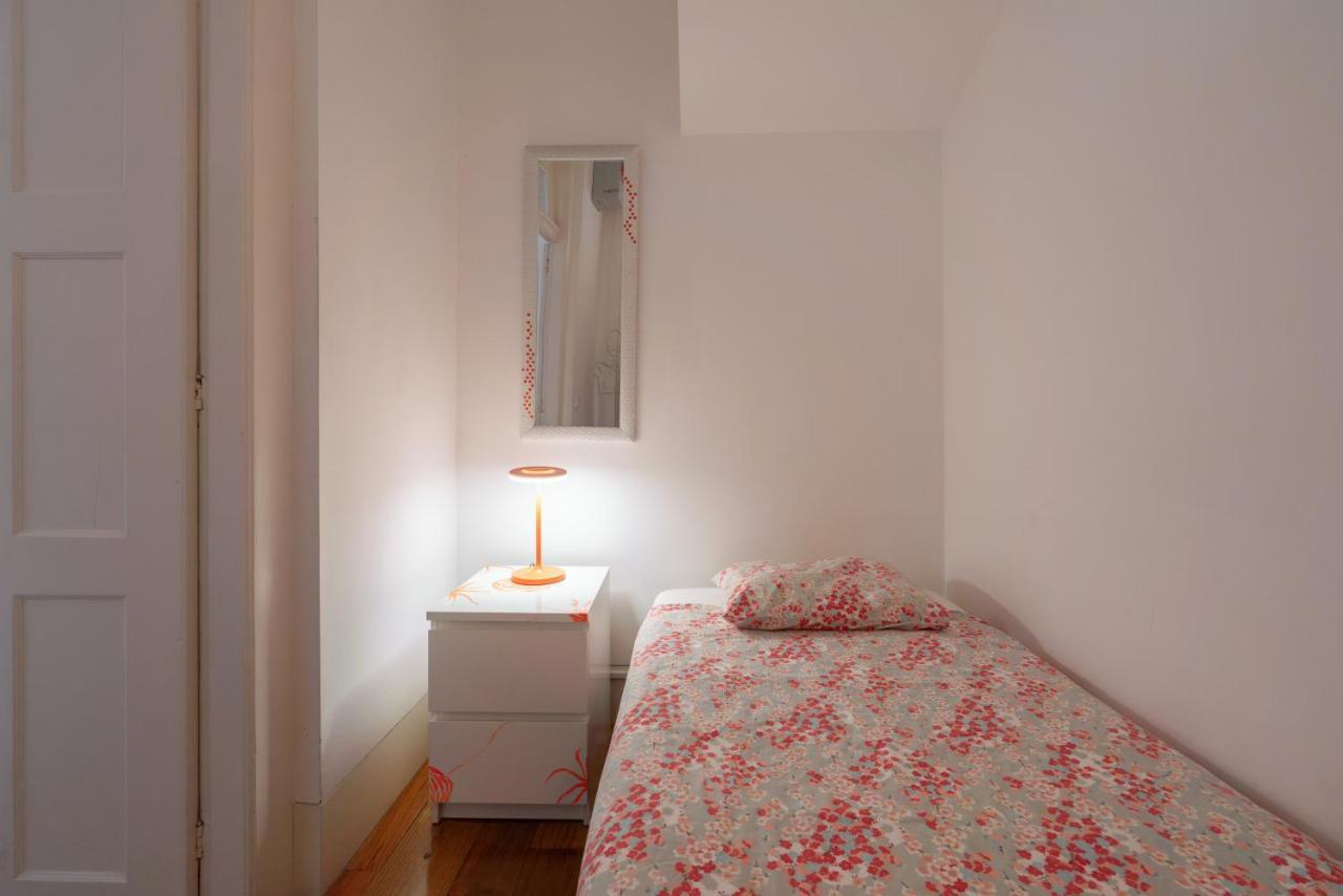 Hostel Lounge & By Host Wise Porto