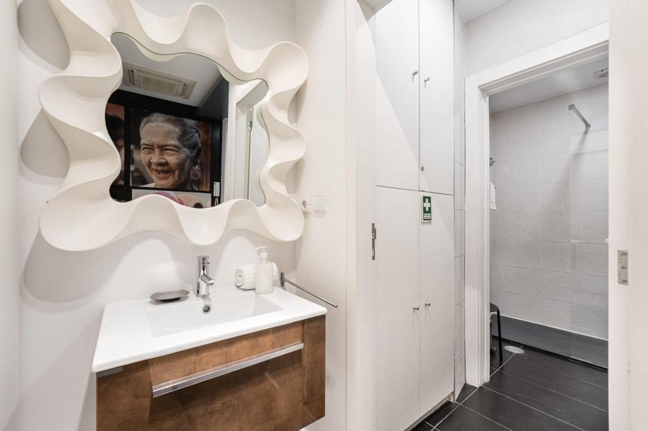 Apartment Guestready - A Polished Retreat Near St Catarina