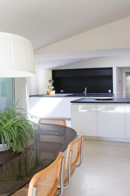 Villa Boomerang House - Luxury House Next To City Park *
