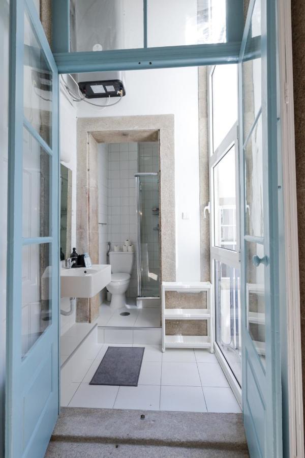 Adorable In Great Area Apartment *