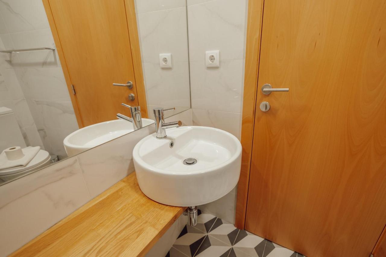 Aliados Suites By Homing Gasthof Porto
